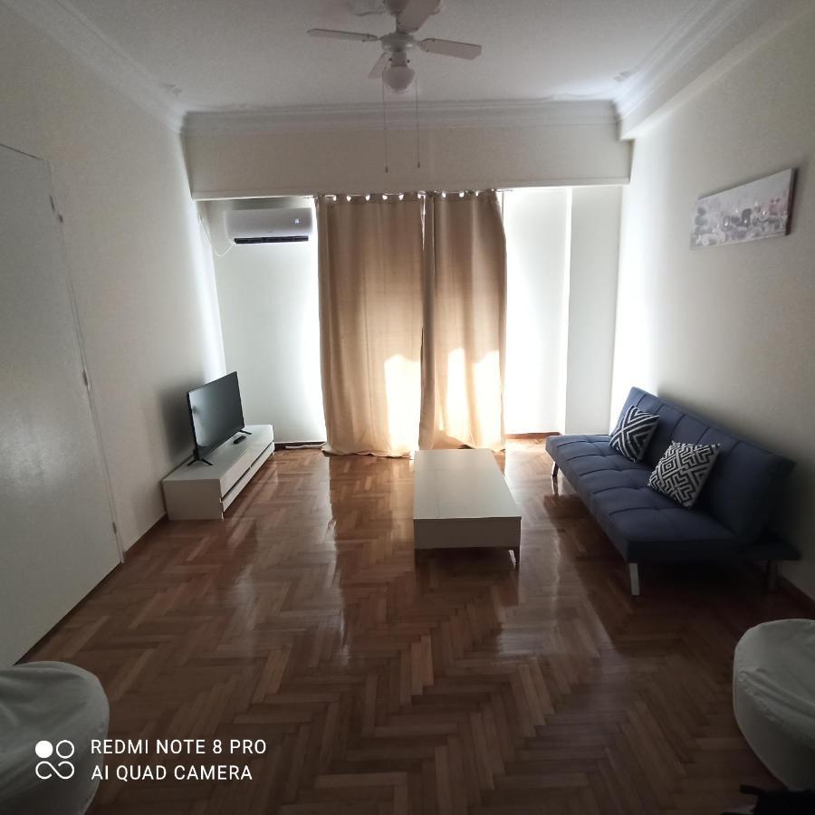 Chrishome أثينا المظهر الخارجي الصورة